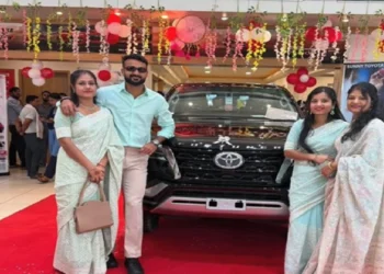 62 लाख की कार खरीदना आकाश दीप को पड़ा महंगा, ड्राइविंग पर लग गई रोक और मिल गया नोटिस