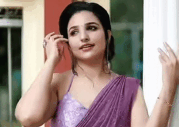 Rini Ann George Reveals Young Politician Sent Her Vulgar Messages | ‘उसने मुझे फाइव स्टार होटल में बुलाया’: मलयालम एक्ट्रेस का केरल के प्रमुख पार्टी के नेता पर आरोप, बोलीं- कंप्लेन कर खुद को खतरे में डालूंगी