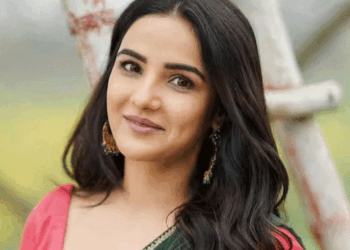 actress jasmin bhasin shared casting couch experience | जैस्मिन भसीन के साथ हुआ था कास्टिंग काउच: बोलीं- ऑडिशन के बहाने बुलाकर होटल रूम में बंद किया, गलत तरह से छूने की कोशिश की