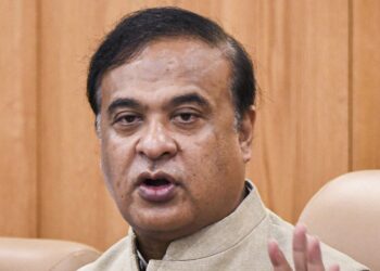 घुसपैठियों को नई पहचान दे रही कांग्रेस, इतना लगाव तो राहुल के घर क्यों नहीं भेज देती: हिमंत विश्व शर्मा