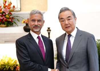 भारत के साथ आया चीन- उर्वरकों, दुर्लभ खनिजों और बोरिंग मशीनों की सप्लाई पर लगे प्रतिबंध हटे