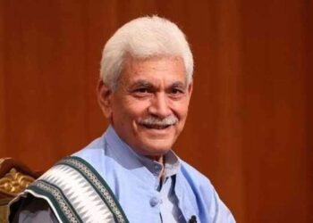 आप की अदालत: मनोज सिन्हा ने किसकी सलाह पर 32 किलो वजन कम किया? गुटखा खाना भी छोड़ा, गाना गाने पर कही ये बात