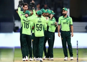 हमारी क्रिकेट हवा में चल रही है…  पाकिस्तान के पूर्व कप्तान ने अपनी ही टीम को लताड़ा