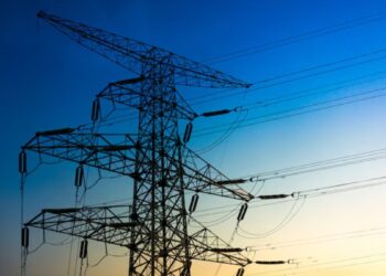 दिल्ली में महंगी होगी बिजली, सुप्रीम कोर्ट ने इन शर्तों के साथ रेट बढ़ाने की दी मंजूरी