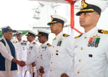 ‘आपने समुद्र पर दौड़ने वाला F-35 बना के दिया’, रक्षा मंत्री राजनाथ सिंह ने नौसेना से कही खास बात