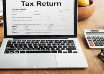 नए Income Tax नियम ला रही है सरकार, दिसंबर तक होंगे नोटिफाई, टैक्सपेयर्स को मिलेगा ये तोहफा