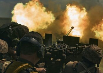 ”डोनाल्ड ट्रंप ने रूस-यूक्रेन युद्ध रुकवाने के लिए भारत पर लगाई पाबंदियां, खत्म करना चाहते हैं जंग”