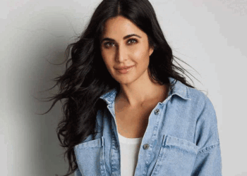 Katrina Kaif announces she is expecting her first child | कटरीना कैफ बनने वाली हैं मां, इंस्टाग्राम पर दी जानकारी: पति विक्की कौशल के साथ बेबी बंप पकड़े हुए शेयर की तस्वीर