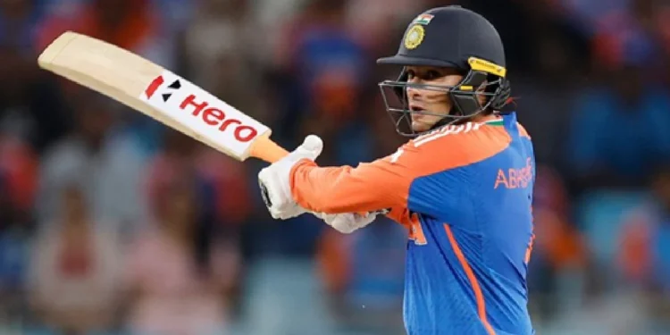 IND vs SL: Abhishek Sharma ने मचाई तबाही, मोहम्मद रिजवान का बड़ा रिकॉर्ड तोड़ा, ऐसा करने वाले पहले बल्लेबाज बनें