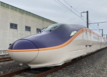 Bullet Train: दिसंबर 2027 में शुरू होगा मुंबई-अहमदाबाद बुलेट ट्रेन का पहला चरण, रिजर्वेशन की नहीं पड़ेगी जरूरत- चेक करें डिटेल्स