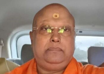 फर्जीवाड़े का मास्टर है चैतन्यानंद सरस्वती, 2 पासपोर्ट, फर्जी विजिटिंग कार्ड और 40 करोड़ के घपले का हुआ पर्दाफाश