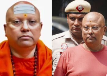 बाबा चैतन्यानंद सरस्वती के मोबाइल ने खोले राज, कई एयरहोस्टेज के साथ फोटोज मिलीं, लड़कियों से चैट्स भी बरामद