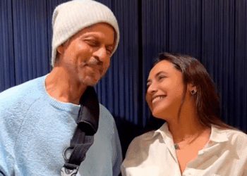 Romantic style of Shahrukh Khan and Rani Mukherjee | शाहरुख खान और रानी मुखर्जी का रोमांटिक अंदाज: टूटे हाथ के साथ डांस करते आए नजर, एक्टर बोले-अधूरी ख्वाहिश पूरी हुई