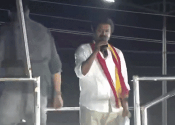 39 killed in stampede at actor Vijay’s rally, rajnikanth and kamal haasan saddened with lost of lives | एक्टर विजय की रैली में भगदड़, 39 मौत: कमल हासन हुए निशब्द, रजनीकांत ने कहा- लोगों की जान जाने खबर दिल को झकझोर देती है