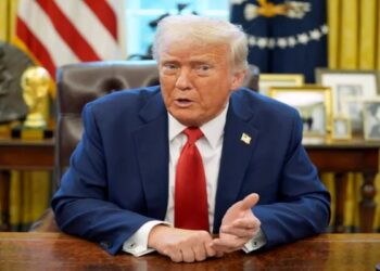 डोनाल्ड ट्रंप का एक और टैरिफ धमाका, 1 अक्टूबर से अब दवाओं पर 100% आयात शुल्क, फर्नीचर-ट्रकों पर भी इतना लगाया