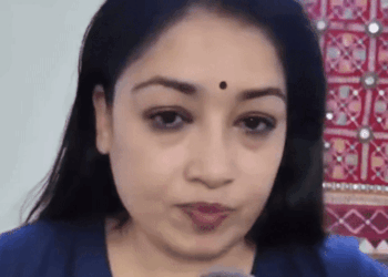 Gurugram Social Media Influencer Shivangi Peshwani Constable Controversy | Haryana News | गुरुग्राम में महिला इन्फ्लुएंसर का पीछा करने वाला कॉन्स्टेबल सस्पेंड: मैसेज भेजा-आपकी उम्र ज्यादा नहीं लगती; महिला बोलीं-SHO ने कहा, दोस्ती ही करना चाह रहा – gurugram News