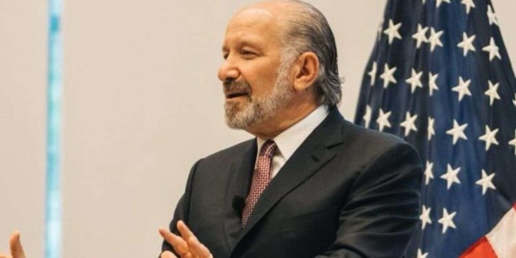 अगले कुछ महीनों में डोनाल्ड ट्रंप के साथ समझौता करने की कोशिश करेगा भारत, जानें क्या-क्या बोले अमेरिकी वाणिज्य मंत्री