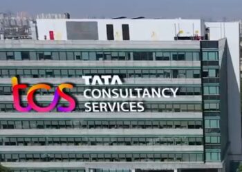 TCS ने कर्मचारियों की बढ़ाई सैलरी, 4 साल में सबसे कम बढ़ोतरी, जानें कब से होगा प्रभावी