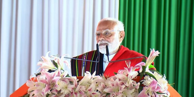 चुराचांदपुर में मणिपुर हिंसा पर बोले PM मोदी, दुख जताते हुए कहा- “मैं अपील करूंगा कि शांति के रास्ते पर आगे बढ़ें”