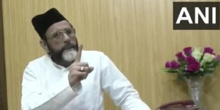 बरेली हिंसा मामला: चाहे पुलिस वालों की हत्या भी….मौलाना तौकीर रजा ने क्या कहा था? FIR में हुए कई बड़े खुलासे