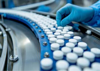 दवाओं पर 100% टैरिफ से किस भारतीय कंपनी को होगा नुकसान, एक्सपर्ट ने बताई ये बातें