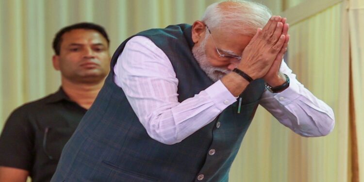 ‘खुद को बताया शिव का भक्त, कांग्रेस पर कसा तंज’, असम में क्या क्या बोले PM मोदी, 10 प्वाइंट्स में जानें