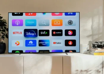 Amazon पर सबसे ज्यादा बिकने वाली स्मार्ट टीवी पर 50% से ज्यादा की छूट, कीमत जानकर उड़ जाएंगे होश!