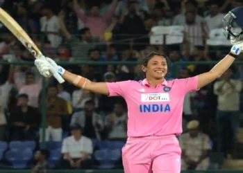 विराट कोहली का रिकॉर्ड तोड़कर भी खुश नहीं स्मृति मंधाना, कही दिल की बात