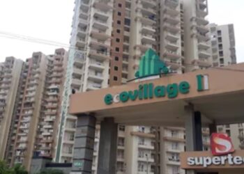 सुपरटेक ने 3 सालों में ग्राहकों को दिया 6121 फ्लैट का कब्जा, अभी भी 15,000 घर देने बाकी
