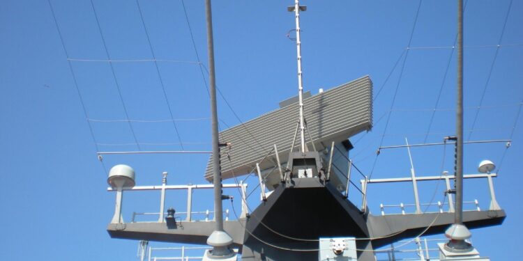 पहली बार स्पेन के बाहर चालू हुआ लांजा-एन रडार, TASL के कर्नाटक प्लांट में हो रहा निर्माण