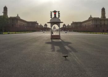 दिल्ली-NCR में सताने लगी गर्मी, कैसा रहेगा आज का मौसम? जानें अन्य राज्यों का हाल