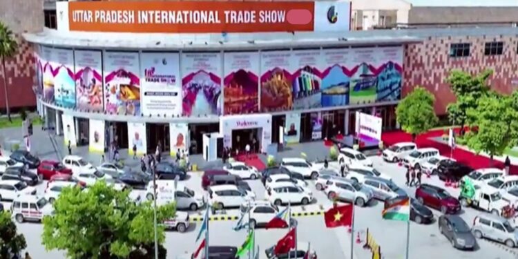 यूपी इंटरनेशनल ट्रेड शो 2025 का आज से धमाकेदार आगाज, बिजनेस-इनोवेशन का लगा है मेला!, जान लें पूरा शेड्यूल