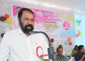 विधानसभा में जवाब देते समय बिगड़ी मंत्री की तबीयत, सदन से सीधे पहुंचे अस्पताल