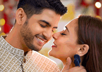 Sara Khan is the target of trolls for marrying for the second time. | हिंदू परिवार में शादी करने पर ट्रोल हुईं सारा खान: को-एक्टर अंगद हसीजा ने किया सपोर्ट, बोले- जाति या धर्म से कोई फर्क नहीं पड़ता