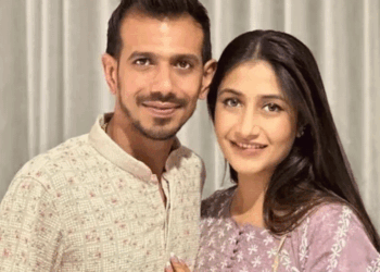 dhanashree verma responds to Samay Raina sugar daddy post | समय रैना की ‘शुगर डैडी’ पोस्ट पर धनश्री का जवाब: डॉगी की फोटो शेयर कर कसा तंज, लिखा- अच्छा ‘समय’ चल रहा है