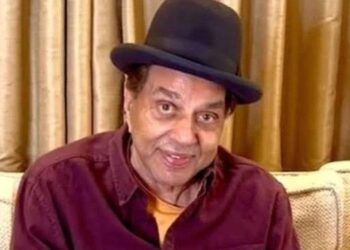 Dharmendra’s health deteriorates, admitted to Breach Candy Hospital | धर्मेंद्र की बिगड़ी तबीयत, ब्रीच कैंडी अस्पताल में भर्ती: रूटीन चेकअप के लिए लाया गया, हॉस्पिटल में ऑब्जर्वेशन में रखा गया है