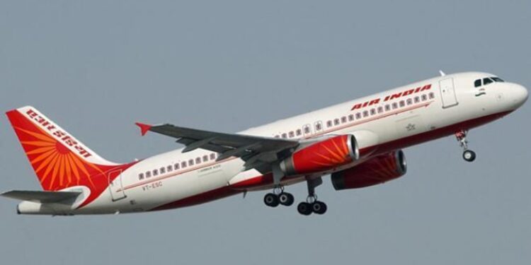 नागपुर से दिल्ली जा रही एयर इंडिया फ्लाइट कैंसिल, पक्षी टकराने के बाद खतरा टला