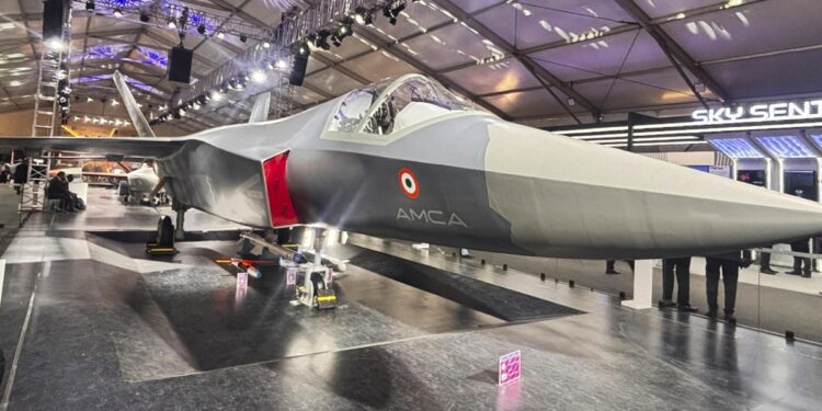 भारत के 5TH जनरेशन फाइटर जेट बनाने के लिए 7 कंपनियों ने लगाई बोली, 2 लाख करोड़ रुपये से बनेंगे 125 ज्यादा लड़ाकू विमान
