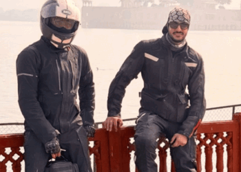 Rajvir Jawanda Story Explained; Punjab Police | Bike Accident | पंजाबी सिंगर राजवीर जवंदा की कहानी: पंजाब पुलिस में कॉन्स्टेबल रहे; पिता की मौत की सूचना पर भी गाते रहे; पत्नी और बेटा-बेटी छोड़ गए – Ludhiana News