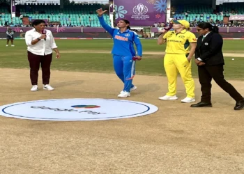 IND W vs AUS W: ऑस्ट्रेलिया ने टॉस जीतकर भारत को पहले बल्लेबाजी का न्योता दिया, देखें दोनों टीमों की प्लेइंग इलेवन