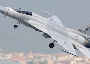 JF-17 इंजन विवाद: रूस-पाकिस्तान डील के दावों पर भारत में सियासी भूचाल, कांग्रेस-बीजेपी आमने-सामने