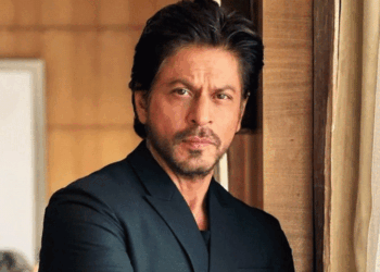 nasiruddin shah old interview viral says shahrukh khan boring | ‘शाहरुख खान बोरिंग एक्टर हैं’: नसीरुद्दीन शाह का पुराना वीडियो वायरल, वहीं एक्टर ने अक्षय कुमार की एक्टिंग की की थी तारीफ