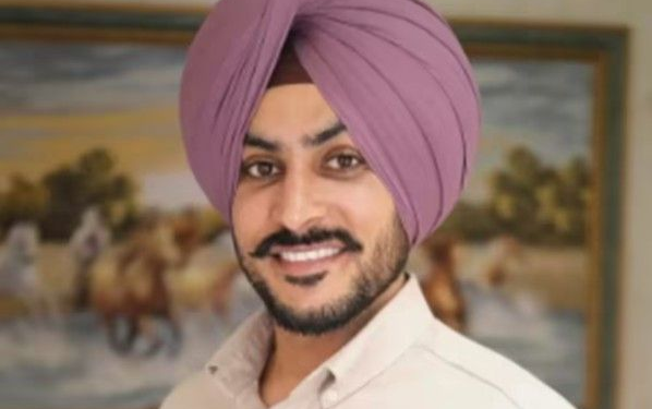 Punjabi Singer Rajvir Jawanda Health Update; Bike Accident | Punjab News | पंजाबी सिंगर राजवीर जवंदा की हालत बेहद नाजुक: मोहाली अस्पताल में सिक्योरिटी बढ़ाई; सोशल मीडिया के दावों की परिवार-डॉक्टरों से पुष्टि नहीं – Chandigarh News