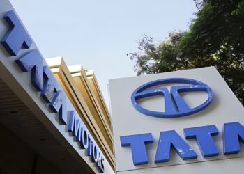 Tata Motors Demerger: शेयरहोल्डर्स को नहीं देना होगा कैपिटल गेन टैक्स, लेकिन बेचते समय इस बात का जरूर रखें ध्यान