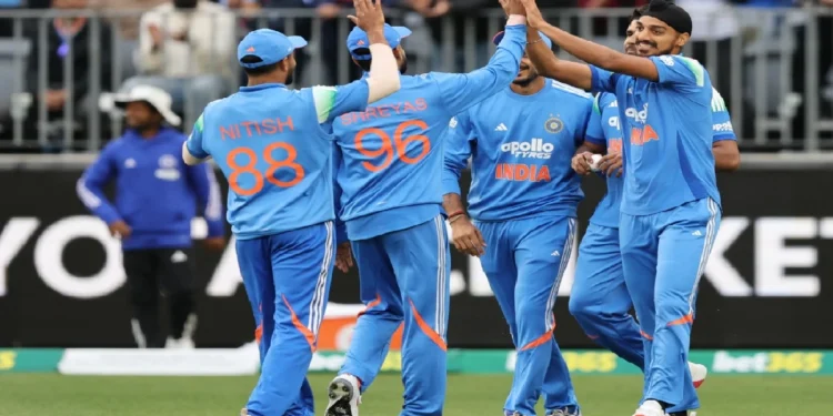 IND vs AUS 2nd ODI: एडिलेड में भारत-ऑस्ट्रेलिया के बीच दूसरा वनडे मैच, जानें समय से लेकर लाइव स्ट्रीमिंग की पूरी जानकारी