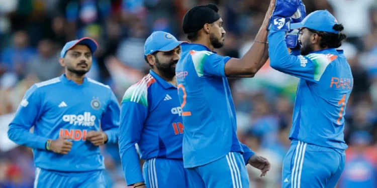 IND vs AUS 3rd ODI: तीसरे वनडे में कुलदीप यादव को मिलेगा मौका? जानें दोनों टीमों की संभावित प्लेइंग 11