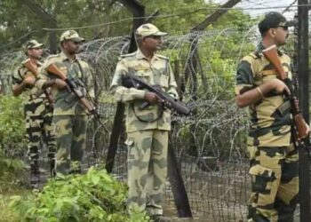 त्रिपुरा में पशु तस्करों के हमले में BSF के 5 जवान घायल, वाहन में भी तोड़फोड़ की गई