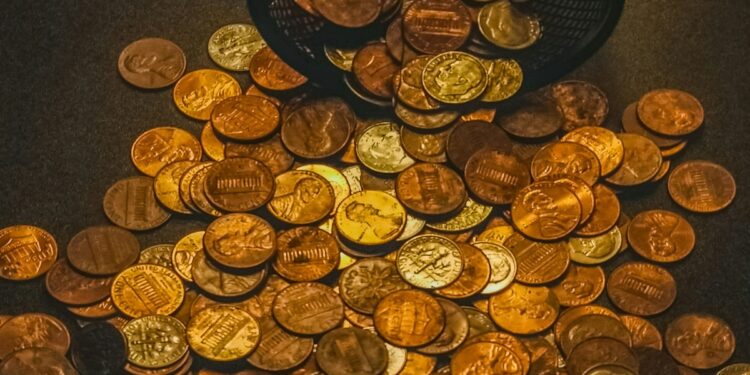 तमिलनाडु के इस शिव मंदिर के जीर्णोद्धार के दौरान मिले 103 सोने के सिक्के, मजदूरों की फटी रह गई आंखें