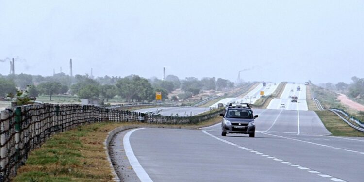 राजस्थान में यहां बनेगा 6 लेन एक्सप्रेसवे, 5 घंटे का सफर महज 2 घंटे में होगा पूरा, दिल्ली जाना होगा आसान