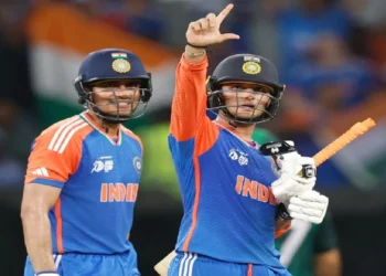 IND A vs SA A: राजकोट वनडे में रोमांच जारी, शुरुआती झटकों के बाद भारत ‘ए’ की वापसी की कोशिश